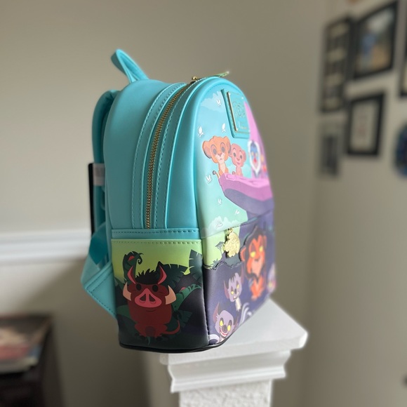 New Funko Pop! by Loungefly The Lion King Pride Rock Mini Backpack - Picture 14 of 16